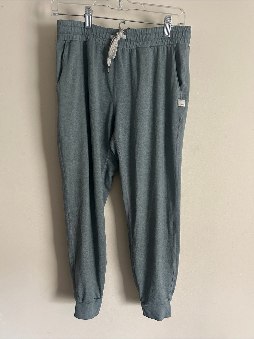 Vuori Performance Jogger Pants VW303